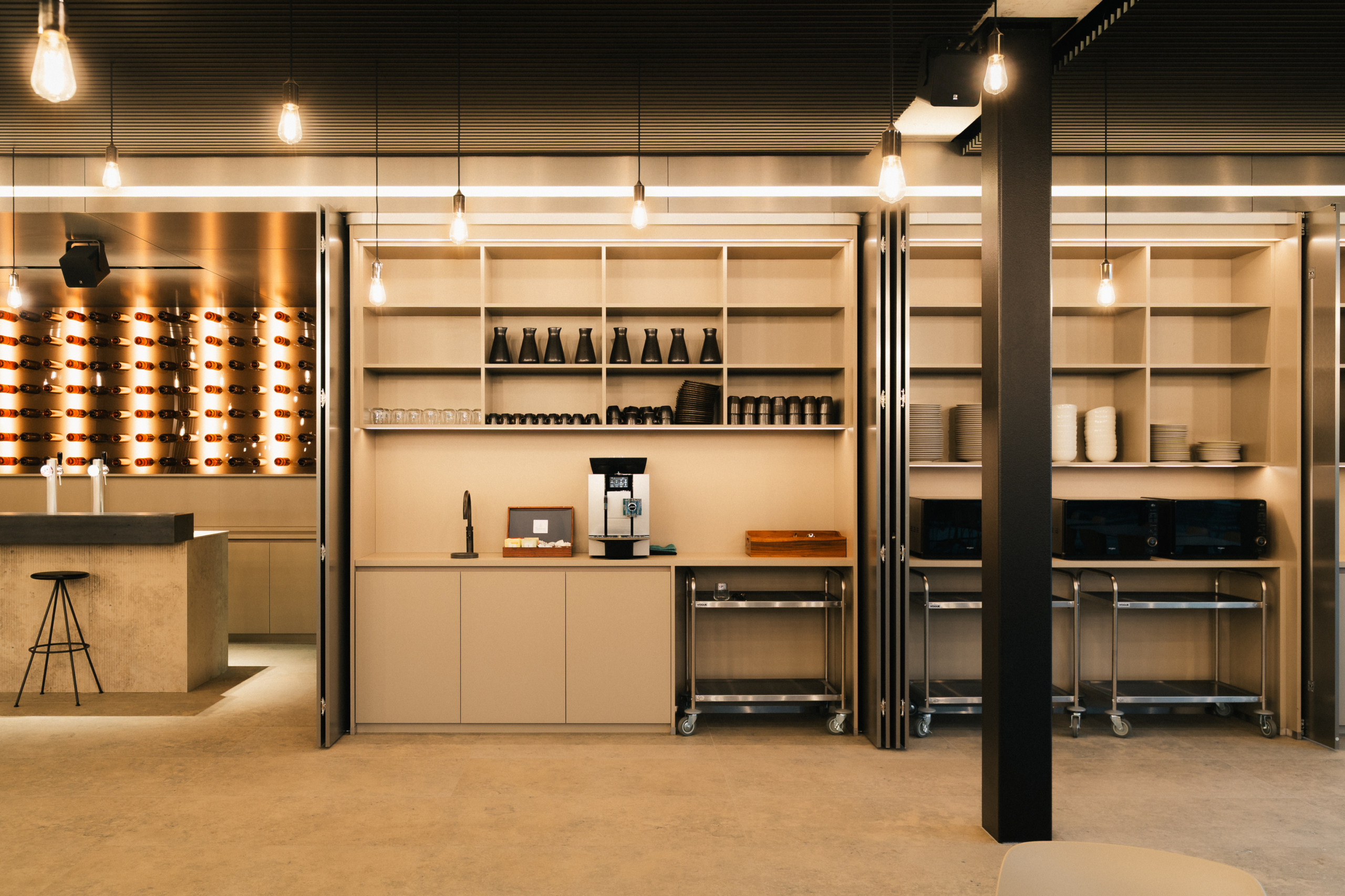 318c04568704c3419307c3f96af459762394b6d9